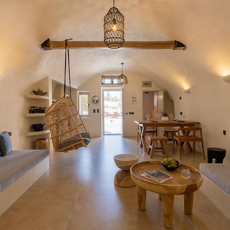 Sando Traditional Cave Villas With Jacuzzi And Sea View Vourvoulos Экстерьер фото