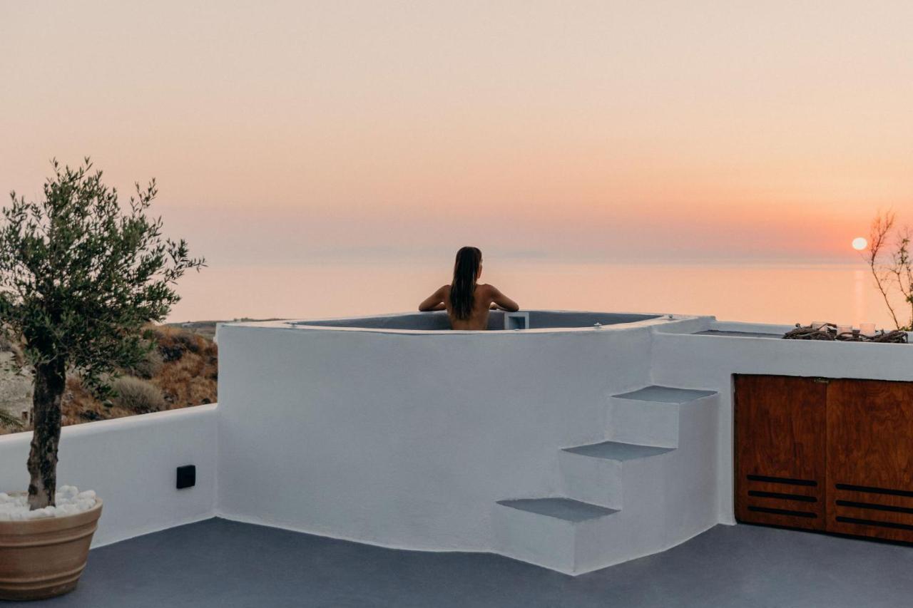 Sando Traditional Cave Villas With Jacuzzi And Sea View Vourvoulos Экстерьер фото